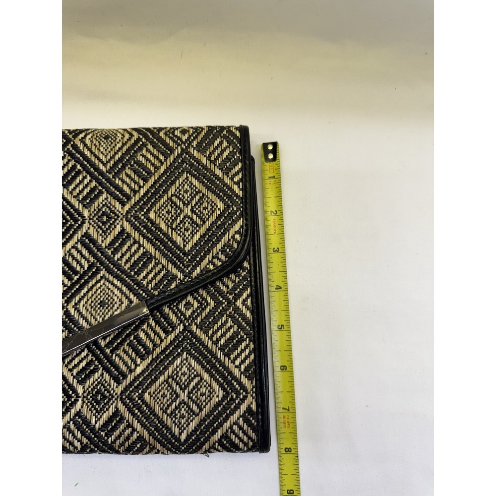 Poppie Jones Woven Rattan Black /Tan/ Purse Bag Clutch Silver Chain Snap Closure - Picture 12 of 12